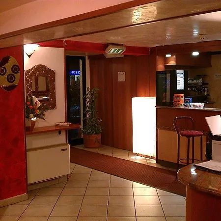 米纳瓦酒店 拉文纳